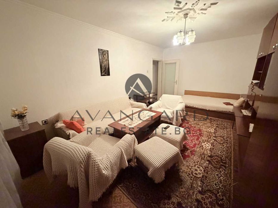 Продава се Двустаен апартамент в Пловдив, Кършияка - 60 кв.м за 1020 €/кв.м - Снимка #1