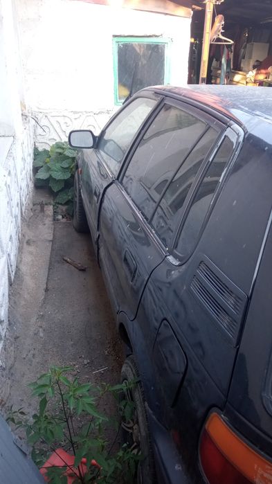 Продам Тойоту короллу