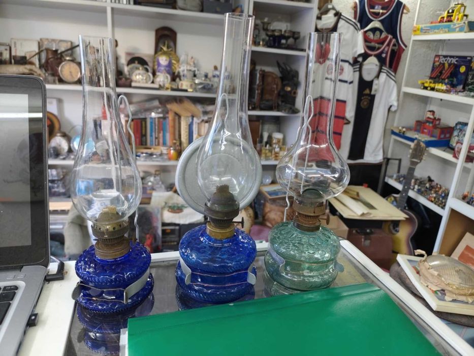 Стара газена лампа три броя