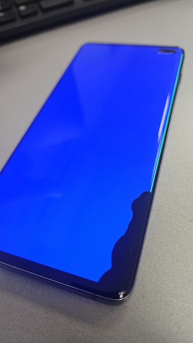 Samsung S10+ plus, pata pe display, 100% funcțional