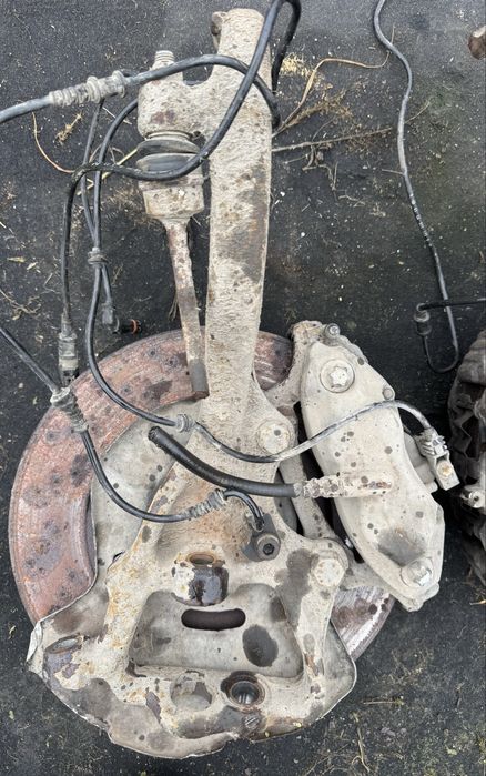 Преден шенкел ляв и десен за Mercedes S класа W221