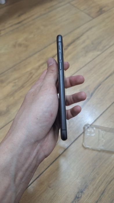 Iphone11  сатылады