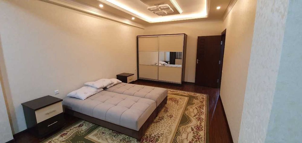 Аренда квартиры 3/2/8.