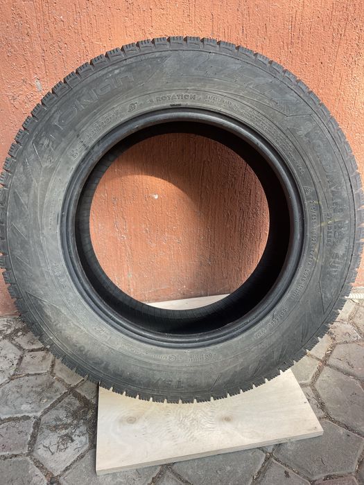 Шины Nokian 215/65R16 102R XL
