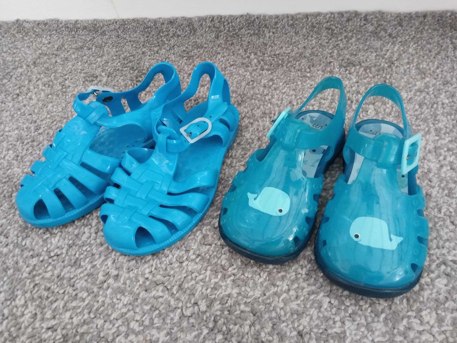 Sandale pentru copii mărimea 22