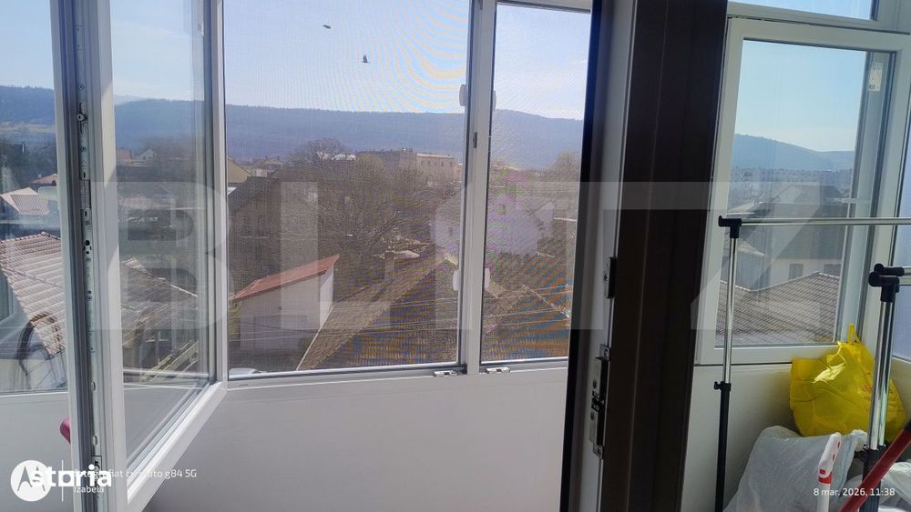 Apartament 2 camere decomandat cu 2 balcoane, zona linistita – oport