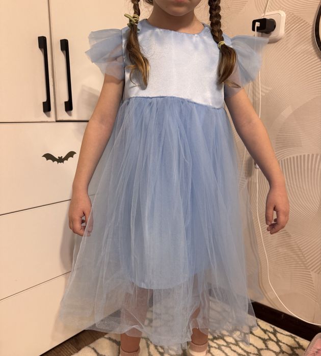 Продам платье на девочку