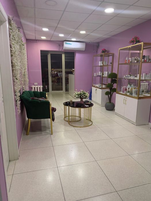 Сдаётся в аренду вдоль дороги Сергели-6 ориентир Мерос ресторан 65-квм