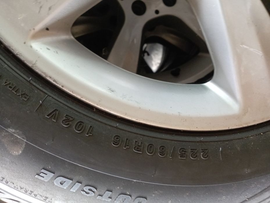 Vând jante de aliaj pentru Mercedes Benz. 225.60R.16