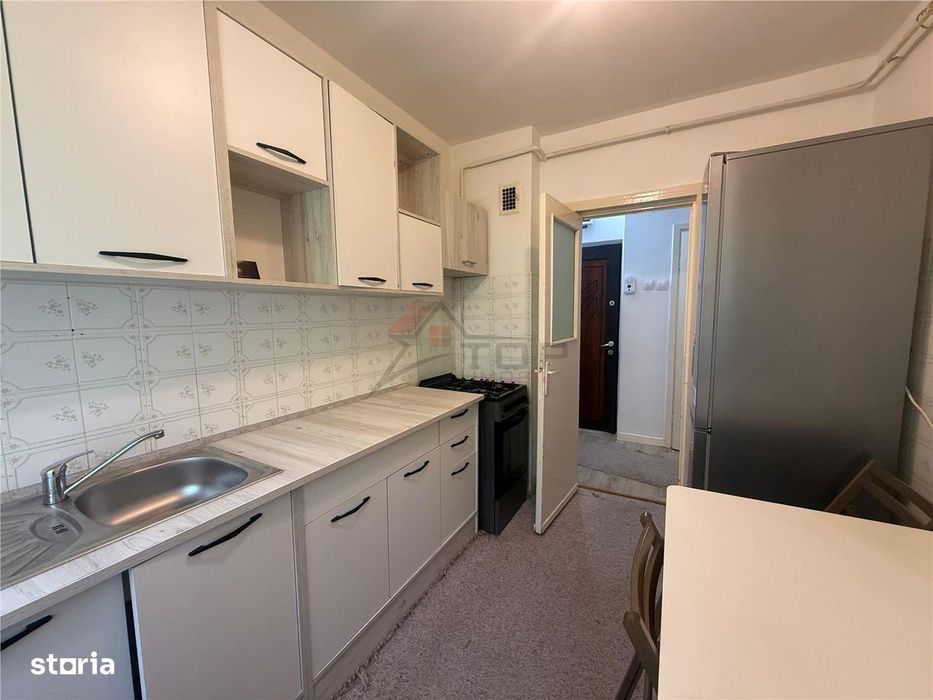 Inchiriere apartament 3 camere, Podu Ros - BD. Tutora