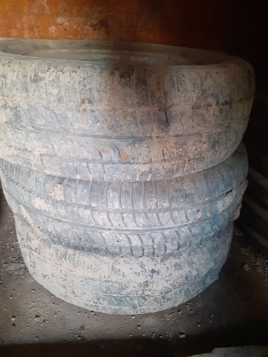 Продам комплект летних колес на 13