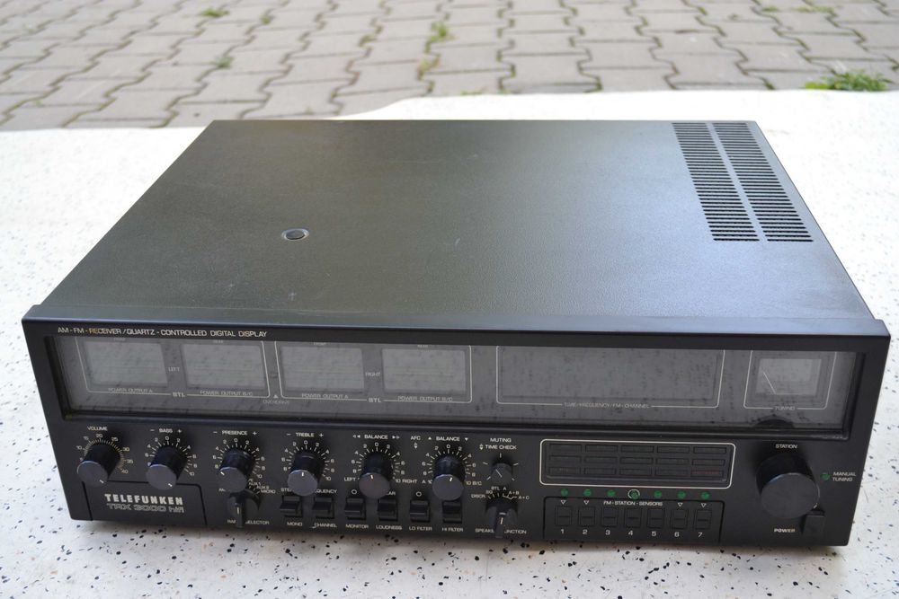 Amplificator Telefunken TRX 3000 HIFI Defect
