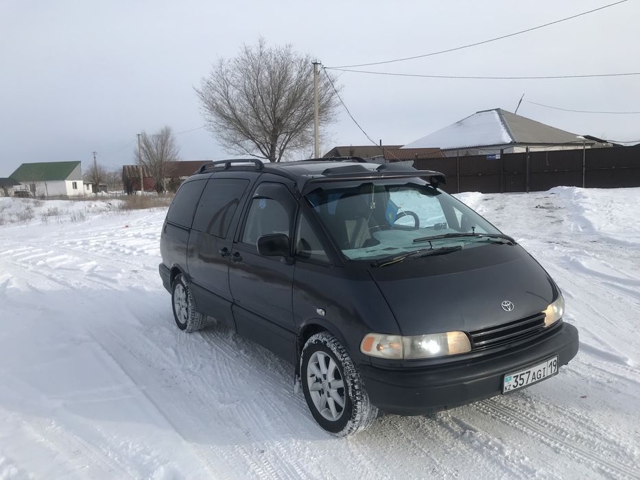 Тойота Превия ХТС