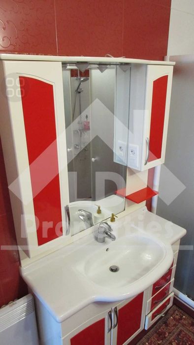 Дава се под наем Тристаен апартамент в к.к. Златни пясъци - 100 кв.м за 700 € - Снимка #11