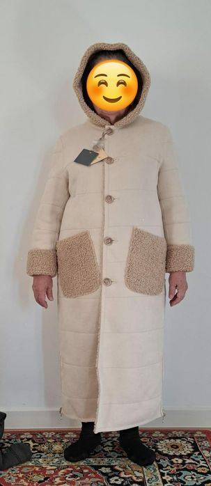 Пальто зимняя новая.