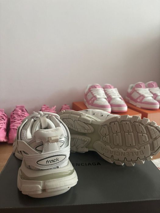 Balenciaga tracks grey