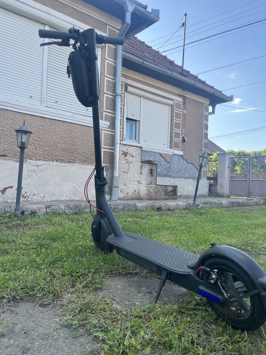 Xiaomi Mi Electric Scooter Pro 2