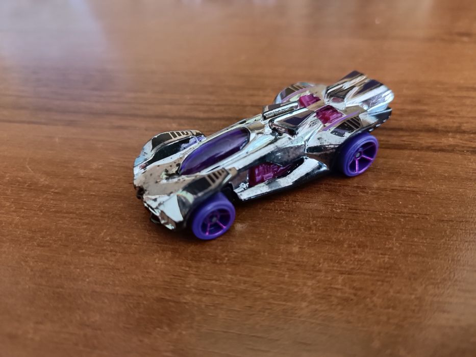 Hot wheels машинки