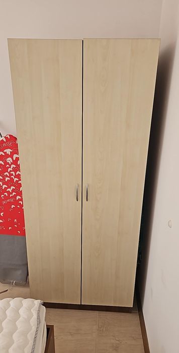 Кухня,спалня,диван