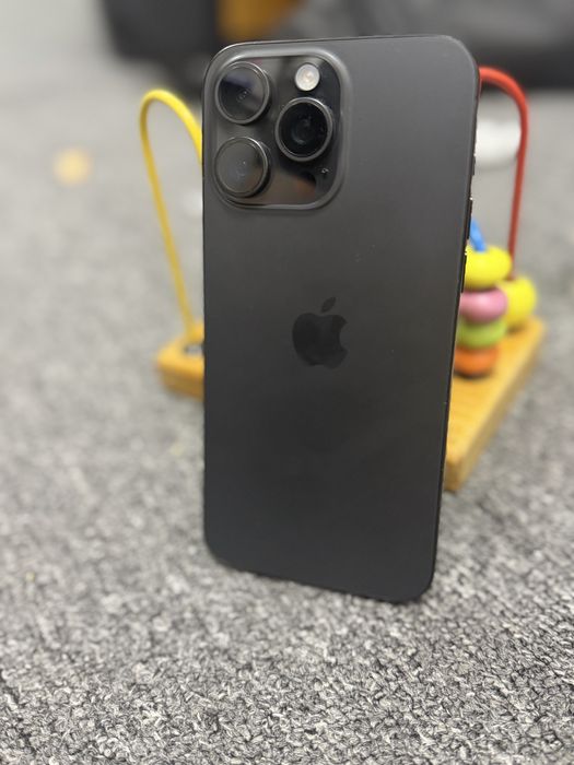 Oferta !! Iphone 15 Pro Max 256 gb IMPECABIL ! Culoare frumoasa Black Titanium !
