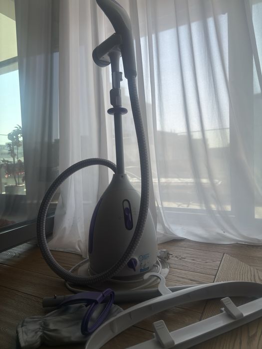 Aparat de calcat vertical cu abur Philips GC536/35