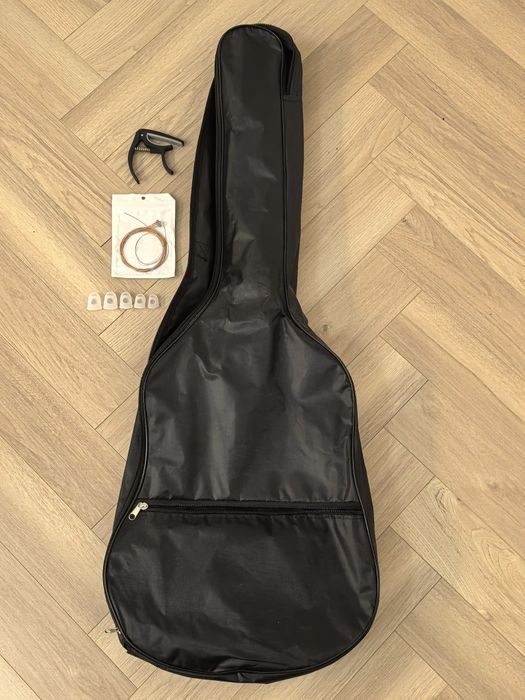 Гитара с комплектом