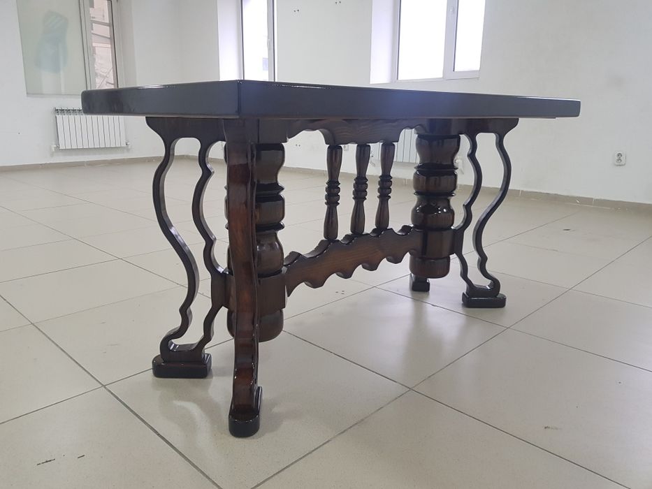 Продам стол ручной работы