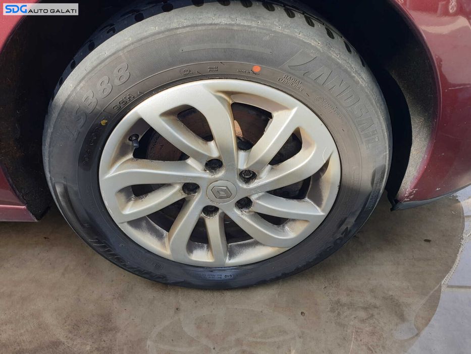 Set 4 Roti Jante Aliaj 205 60 16 R16 Anvelope Vara DOT 2023-2024 Renault Scenic 3 2009 - 2016 [C8685]