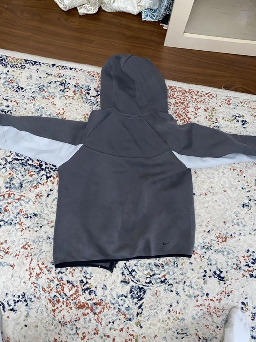 Найк теч флиска,М размер