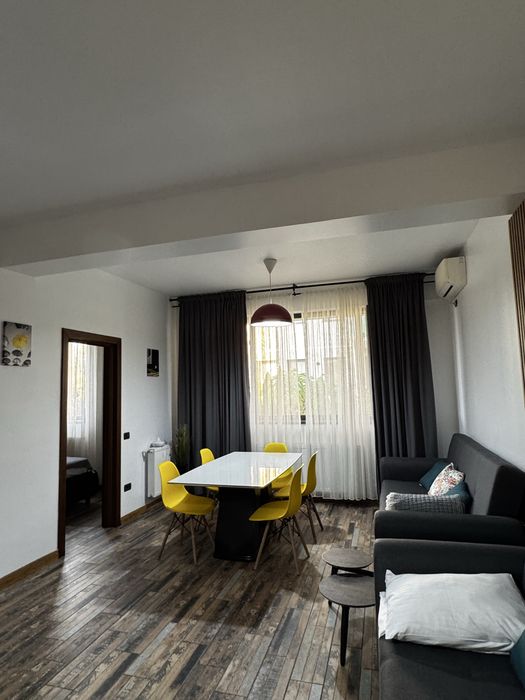 Inchiriez apartament cu 2 camere  Mamaia Nord