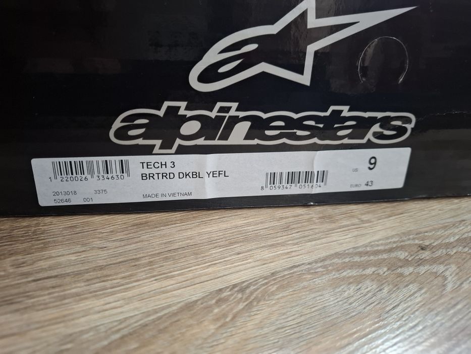 Alphinestars tech 3 ботуши