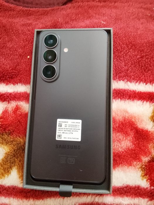 Продам смартфон Samsung