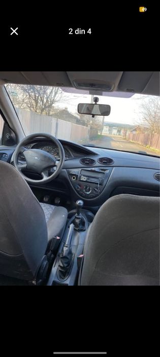 Vând Ford   focus 1.6 benzina