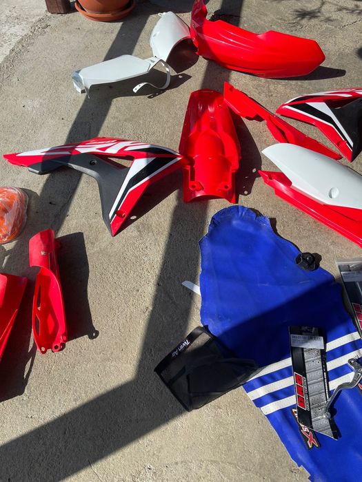 Cross Honda CRF 250 cm3