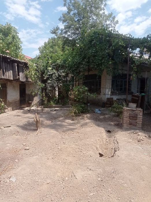 Продаётся дом в ташкенте