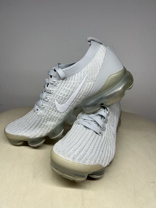 Nike Air vapormax +/  Nike Air Vapormax/ Emporio Armani EA7