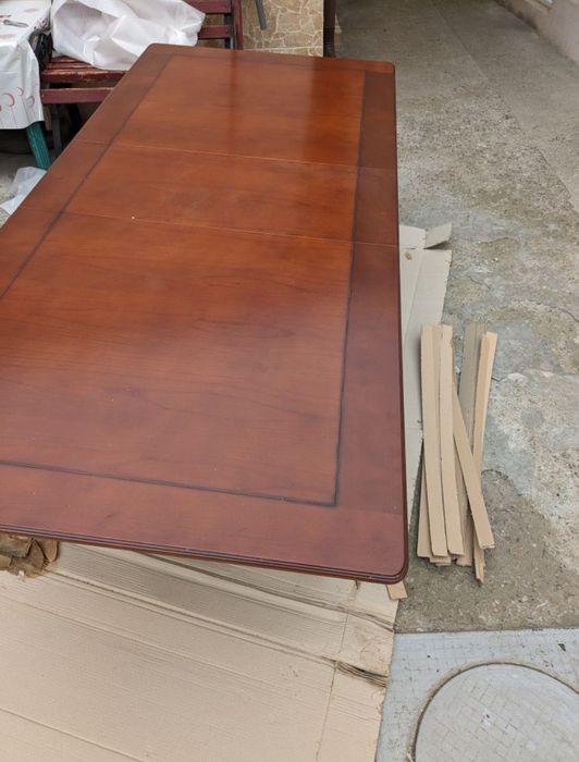 Masa noua, lemn masiv