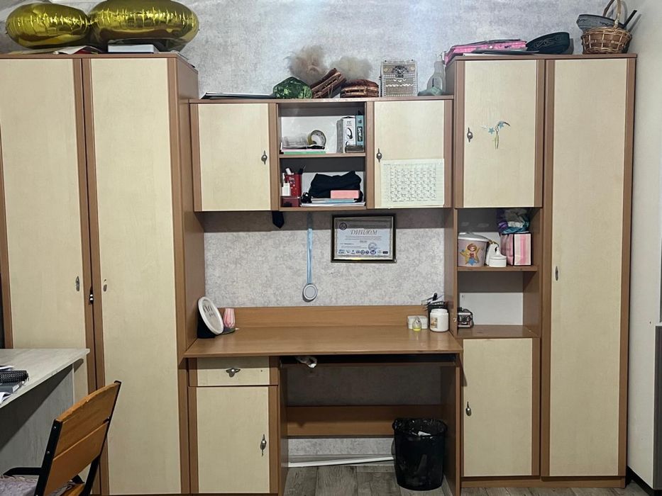 Продам детский гарнитур в хорошем состоянии