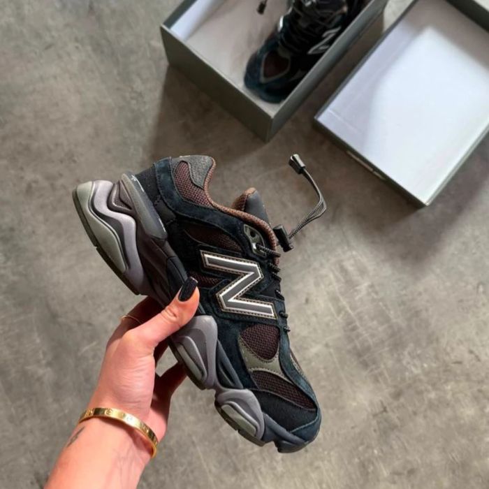 New Balance 9060 "Black / Brown"