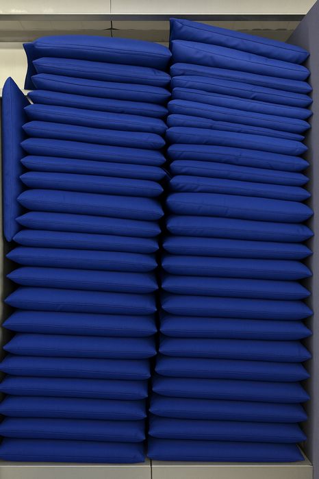 Pernute scaun, perne banca, perne sezut, perne burete, set pernute