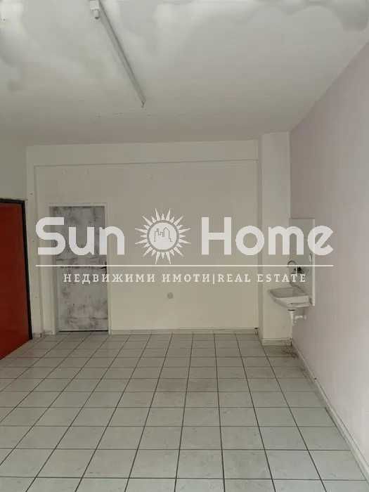 Дава се под наем Магазин в Свиленград - 25 кв.м за 204 € - Снимка #3