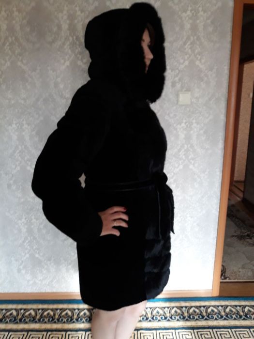 Продам стильную шубку