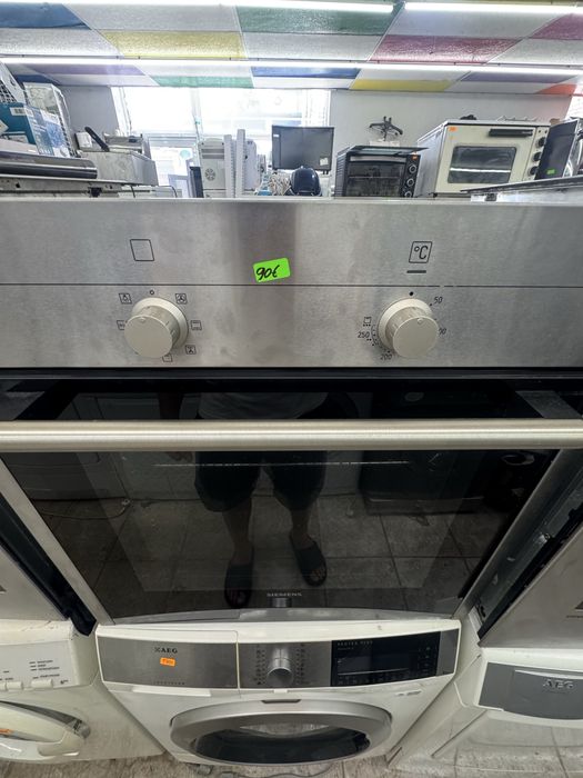 Фурна  за вграждане Electrolux