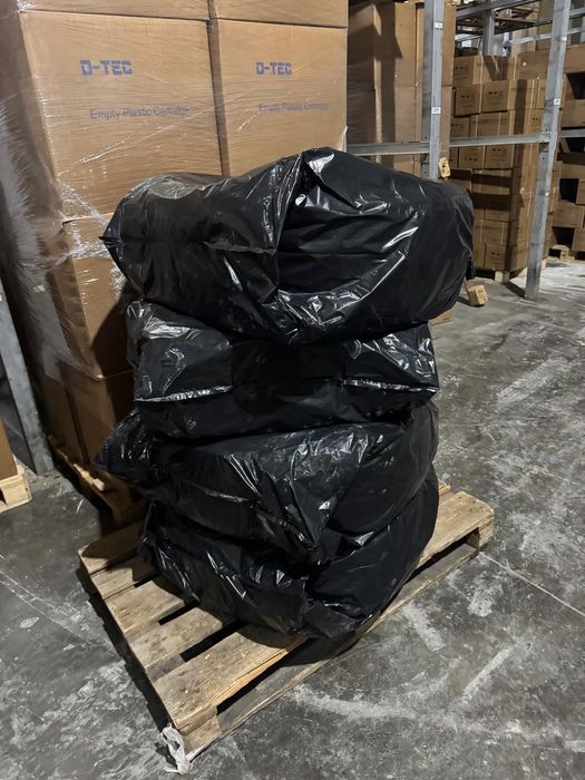 Продам зимние шины R22
