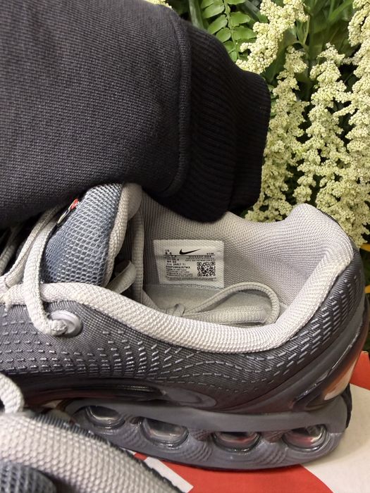 Nike Air Max DN Particle Grey