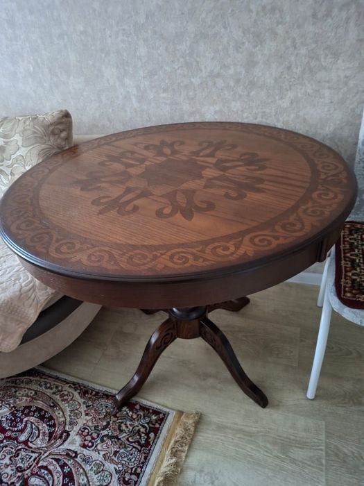 Продам кофейный стол