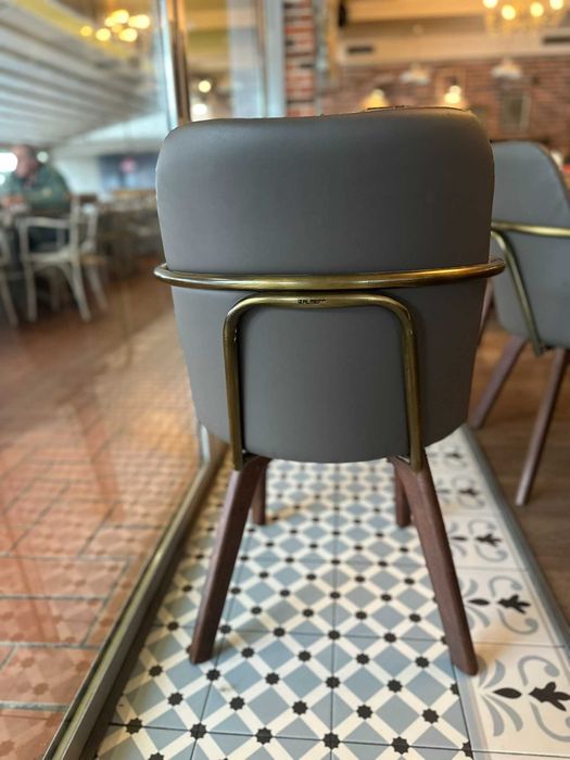 Трапезен  стол- сив