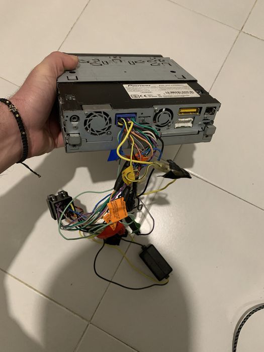 Мултимедия Pioneer с проблем