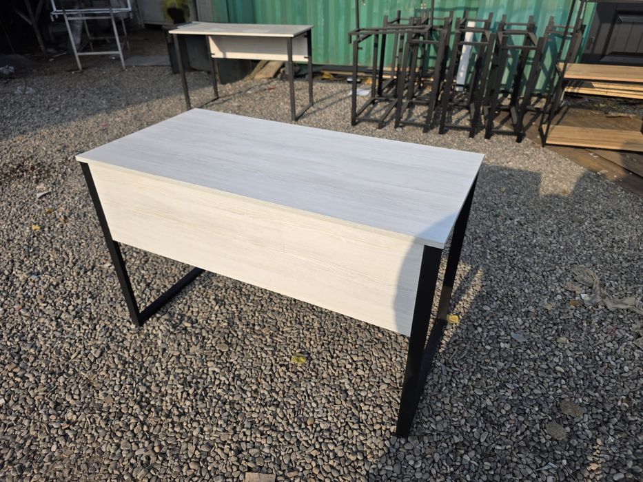 Loft parta stollar