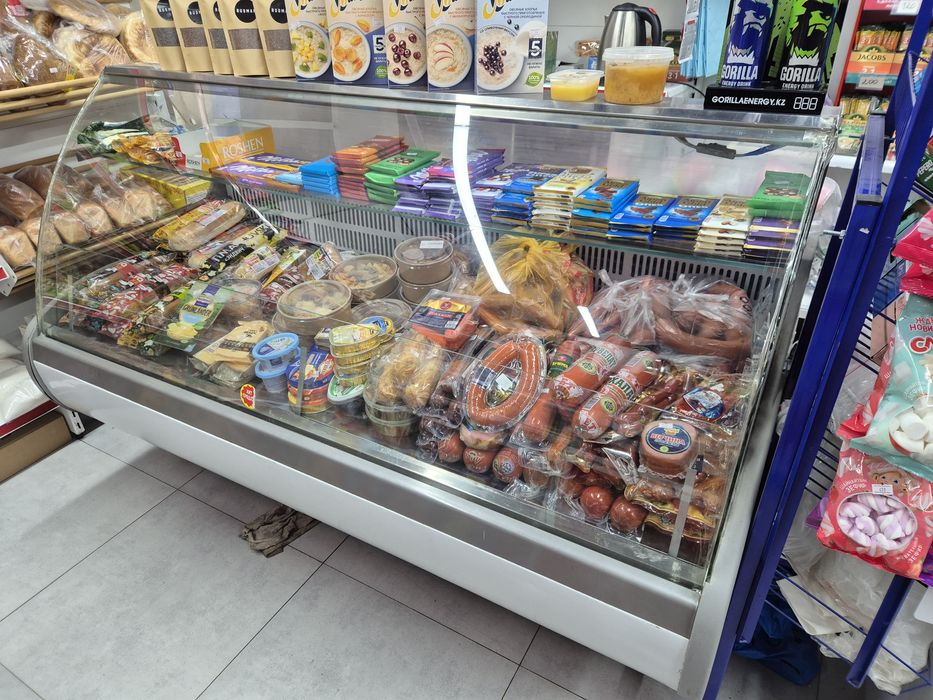 Витринный холодильник